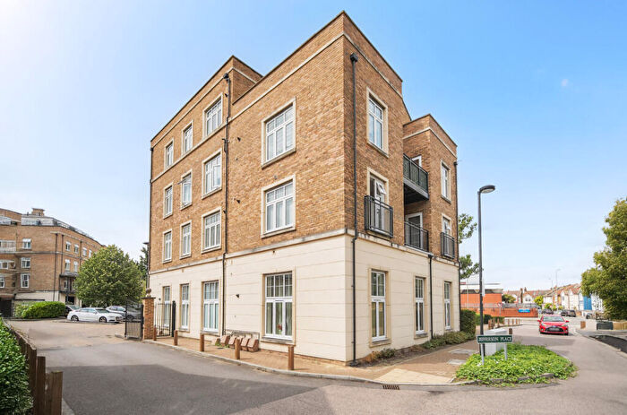 2 Bedroom Penthouse For Sale In Jefferson Place, Bromley, BR2