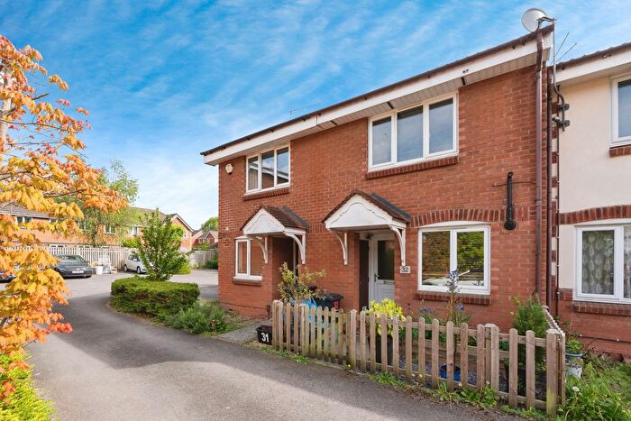 2 Bedroom Property To Rent In Burgess Green Close, St. Annes Park, Bristol, BS4