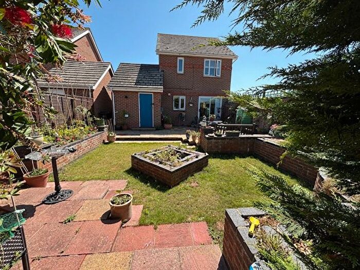 3 Bedroom Detached House For Sale In Grafton Road, Selsey, PO20