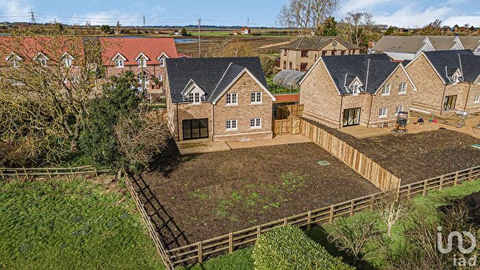 4 Bedroom Detached House For Sale In Old Bank, Prickwillow, Cambridgeshire, CB7