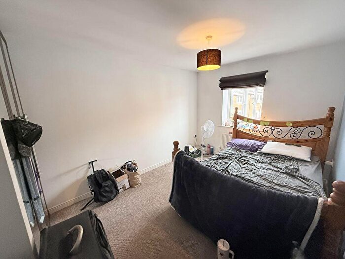 1 Bedroom House Of Multiple Occupation To Rent In X Rooms In Professional Shared House For The Price Of !! - Central Bradley Stoke, BS32