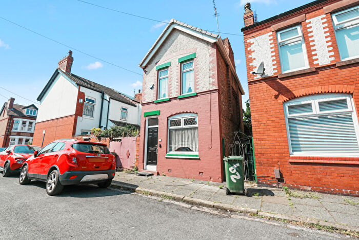 2 Bedroom Detached House For Sale In Daventree Road, Wallasey, CH45