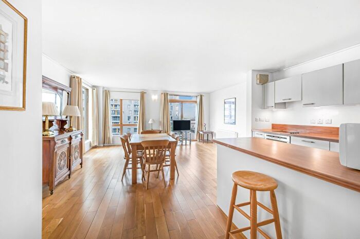 2 Bedroom Flat To Rent In John Harrison Way, Canary Wharf, SE10