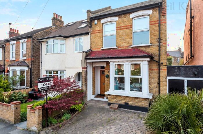 3 Bedroom Semi-Detached House To Rent In Stanley Road, South Woodford, London, E18