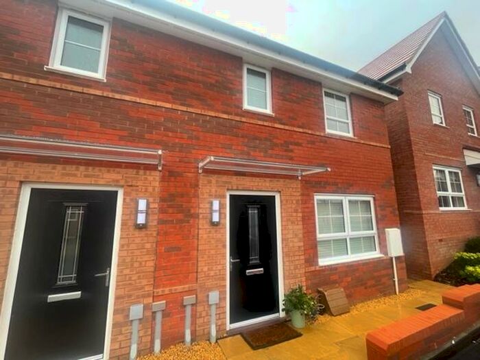 3 Bedroom House To Rent In Juliet Rise, Wellingborough, NN8