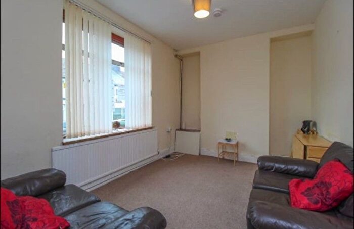4 Bedroom Terraced House To Rent In Wood Road, Pontypridd, CF37