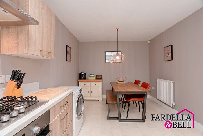 3 Bedroom End Terrace House For Sale In Quaker Rise, Brierfield, BB9