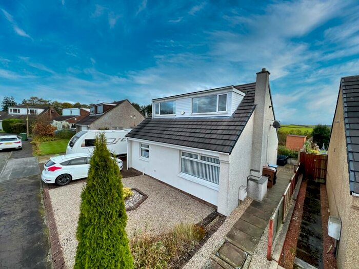 3 Bedroom Detached House For Sale In Glen Craig Terrace, Fenwick, KA3