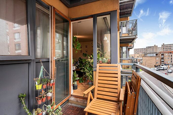 1 Bedroom Flat For Sale In Cremer Street, London, E2