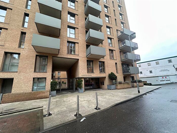 3 Bedroom Flat To Rent In Moorhen Drive, Edgware, NW9