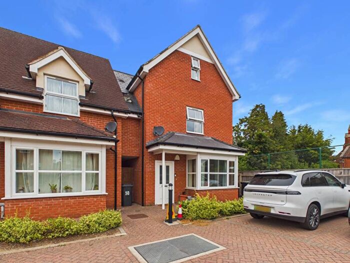 4 Bedroom Detached House To Rent In Cauldwell Hall Road, Ipswich, IP4