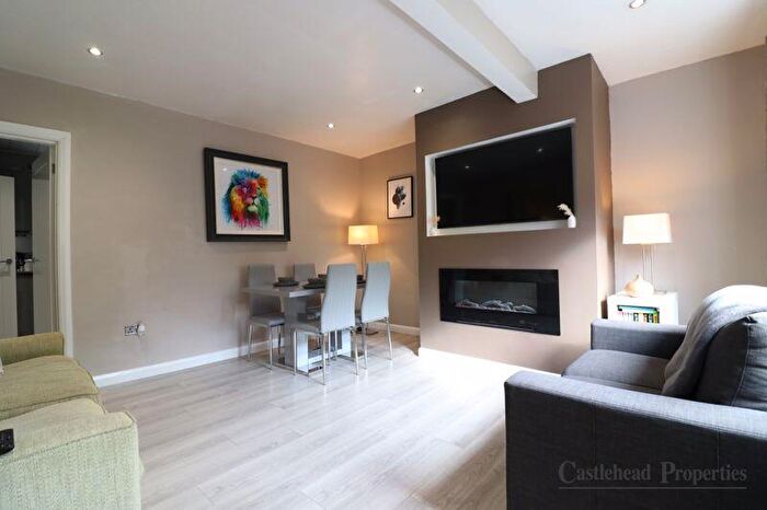 2 Bedroom Terraced House For Sale In Bardrain Avenue, Elderslie, Johnstone, PA5