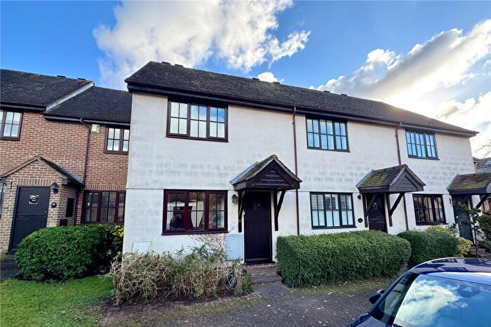 3 Bedroom Terraced House For Sale In Old Town Close, Beaconsfield, Buckinghamshire, HP9