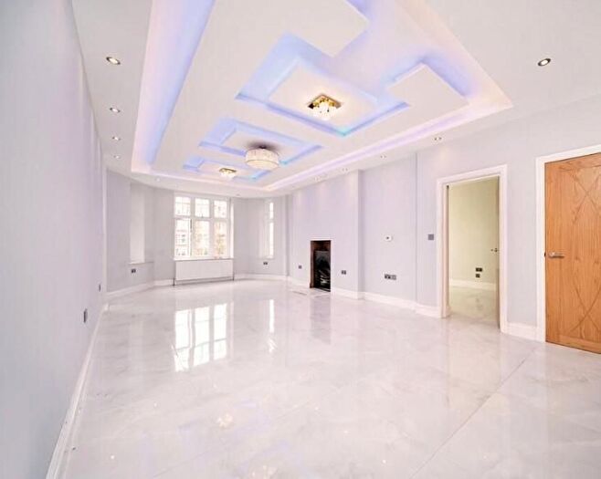 3 Bedroom Property To Rent In Maida Vale, London, W9