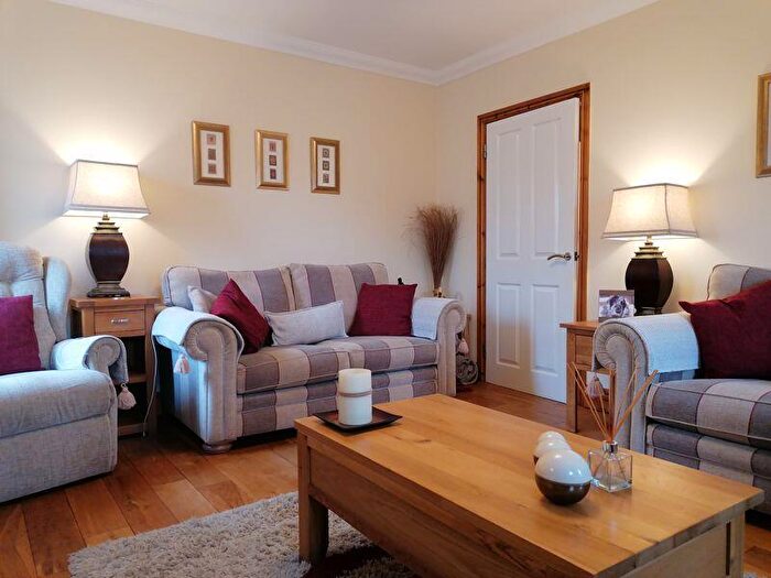 4 Bedroom Detached House For Sale In Monksford Close, Kidwelly, SA17