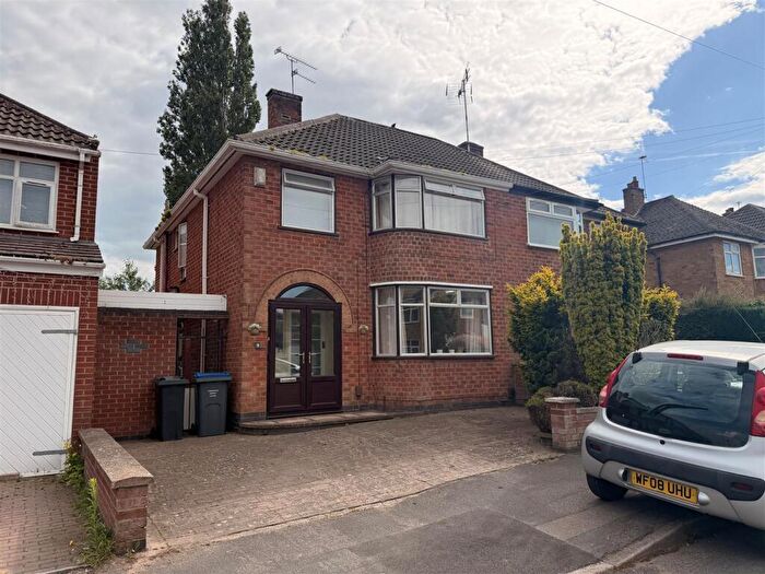 3 Bedroom Semi-Detached House To Rent In Pulford Drive, Scraptoft, LE7