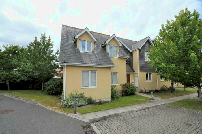 2 Bedroom Flat To Rent In Priory View, Exeter, EX4