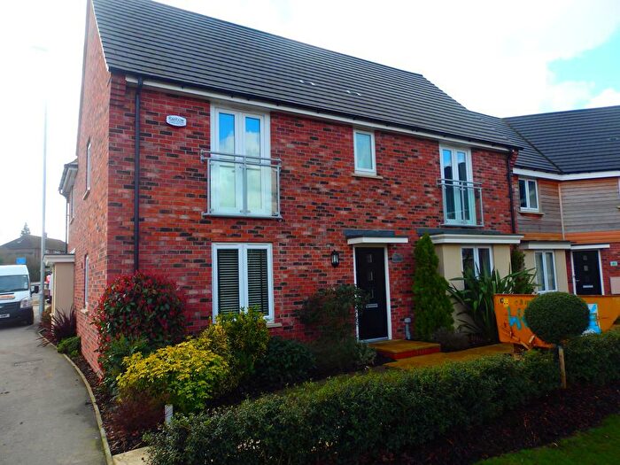 4 Bedroom Detached House To Rent In High Leys, St Ives, PE27