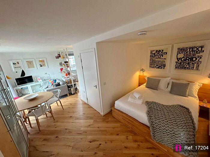Studio To Rent In Deals Gateway, London, SE13