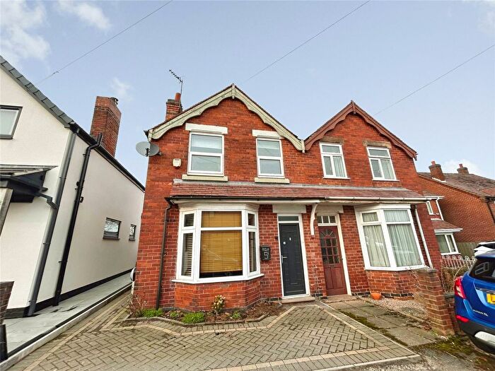 3 Bedroom Semi-Detached House For Sale In Alexandra Road, Overseal, Swadlincote, Derbyshire, DE12
