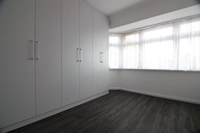 3 Bedroom Property To Rent In Hillborne Close, Hayes, UB3
