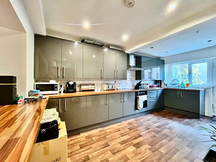 1 Bedroom Flat To Rent In Ecclesall Road, Sheffield, S10