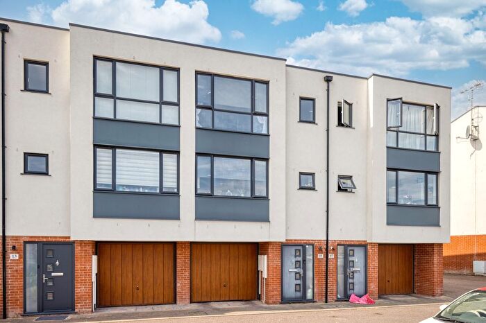 3 Bedroom Terraced House For Sale In Millers Hill, Ramsgate, Kent, CT11