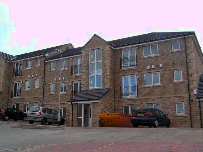 2 Bedroom Apartment To Rent In Waterstone Court, Staincliffe, Dewsbury, WF13