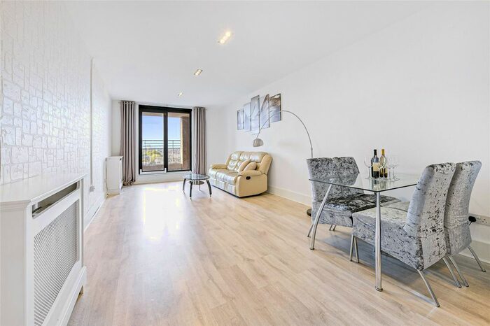 2 Bedroom Flat To Rent In Point West, Cromwell Road, SW7
