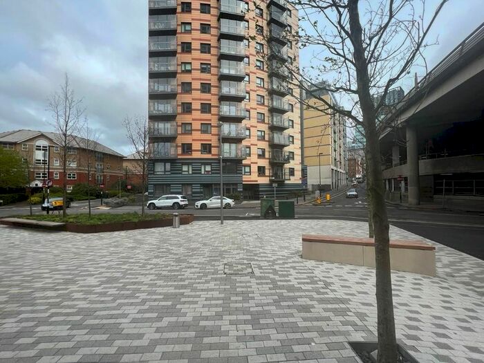 2 Bedroom Property To Rent In Wandle Road, Croydon, CR0