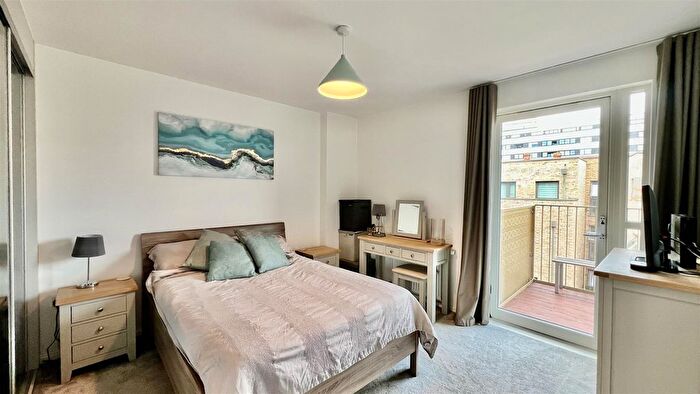 2 Bedroom Flat For Sale In Millais Court, Selbourne Avenue, Hounslow, TW3