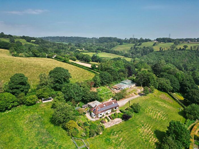 4 Bedroom Detached Bungalow For Sale In Mold Road, Bodfari, Denbigh, LL16