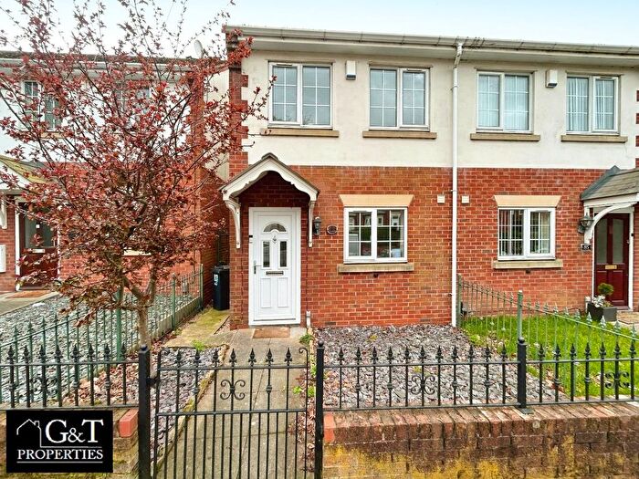 2 Bedroom Semi Detached House For Sale In Fenton Street, Brierley Hill, DY5