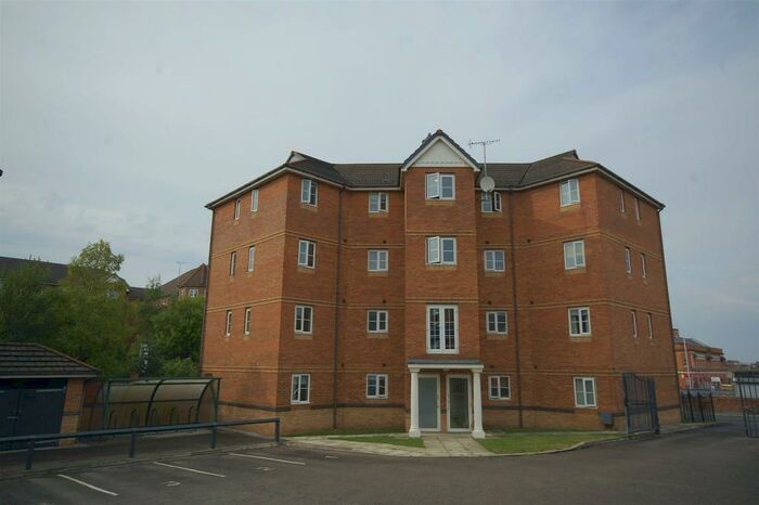 2 Bedroom Flat To Rent In North Road, Birkenhead, CH42