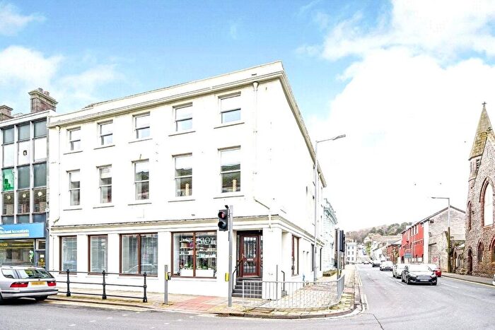 2 Bedroom Flat To Rent In Scotch Street, Whitehaven, Cumbria, CA28