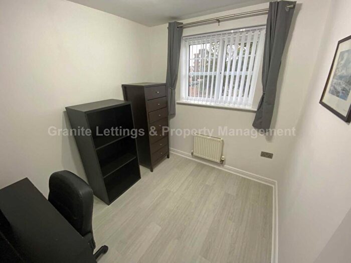 2 Bedroom Apartment To Rent In Little Bolton Terrace, Eccles New Road, Salford, M5