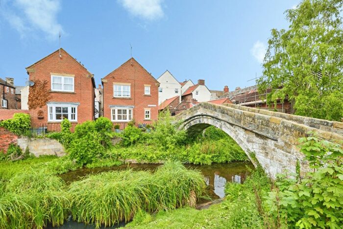 2 Bedroom Semi-Detached House For Sale In The Cobbles, Stokesley, North Yorkshire, TS9