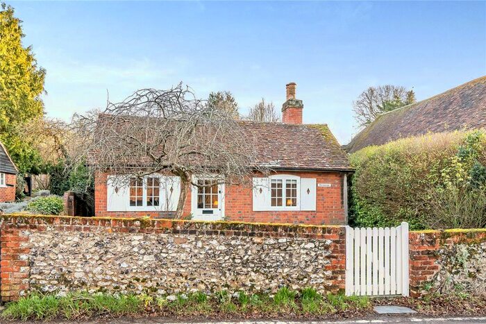 2 Bedroom Bungalow For Sale In The Street, East Clandon, Guildford, Surrey, GU4
