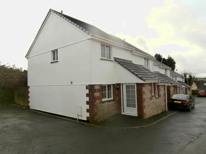 2 Bedroom End Of Terrace House To Rent In Maple Close, St Dennis, Cornwall, PL26