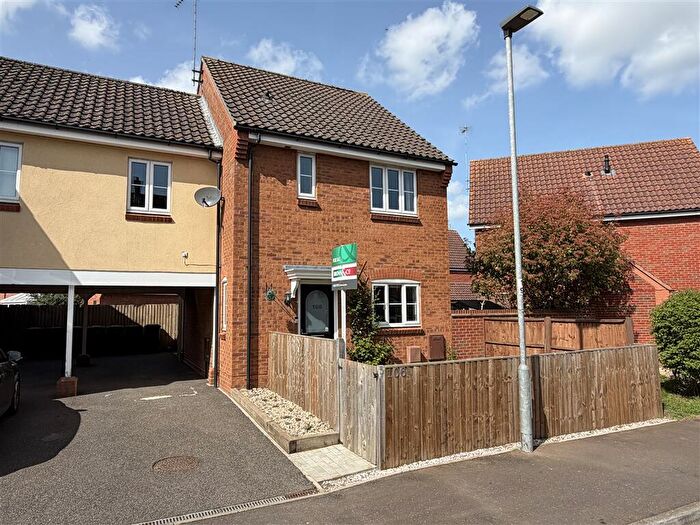 3 Bedroom Link Detached House For Sale In Anthony Nolan Road, Kings Lynn, PE30