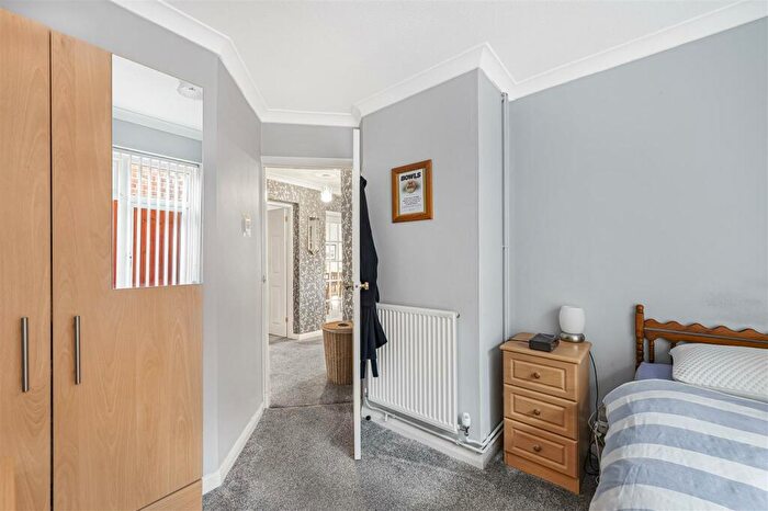 2 Bedroom Detached Bungalow For Sale In Kennedy Way, Newhaven, BN9