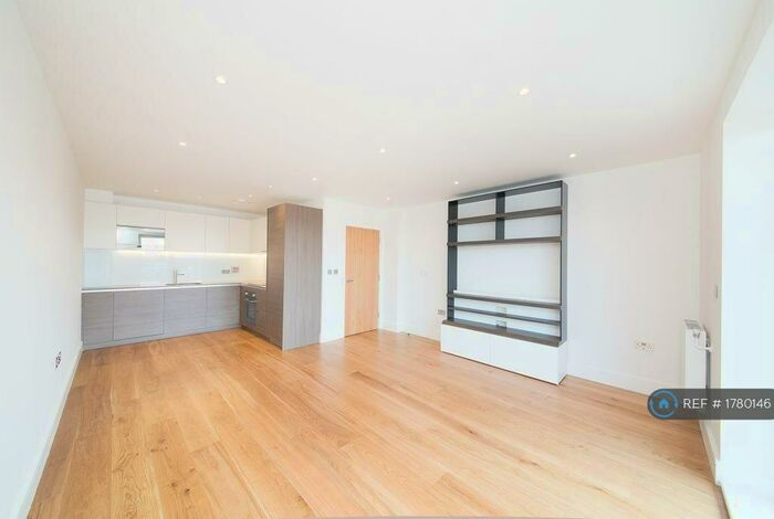 1 Bedroom Flat To Rent In Graham Apartments, London, NW9