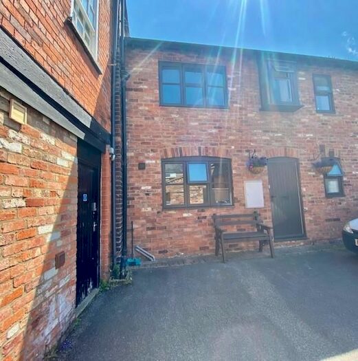 1 Bedroom Mews To Rent In Eastgate, Louth, LN11