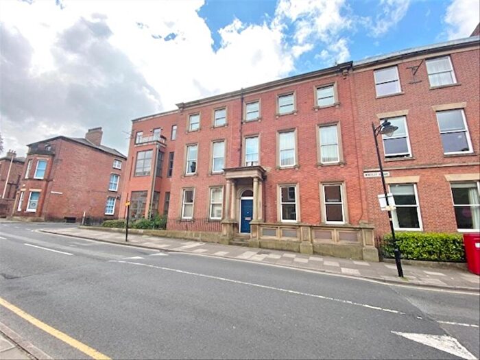 2 Bedroom Flat To Rent In East Cliff, Preston, PR1