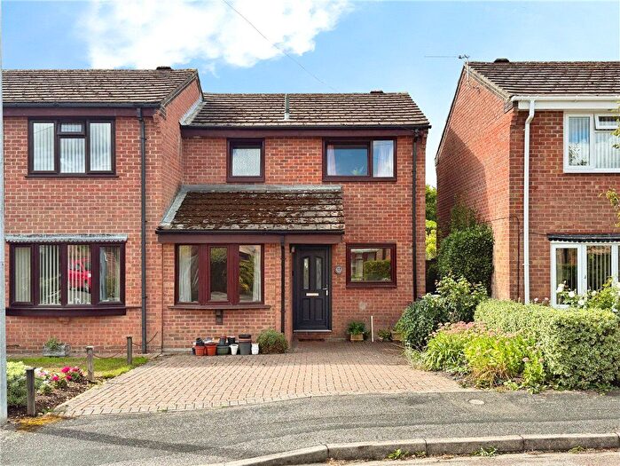 3 Bedroom Semi Detached House For Sale In Petty Close, Romsey, Hampshire, SO51