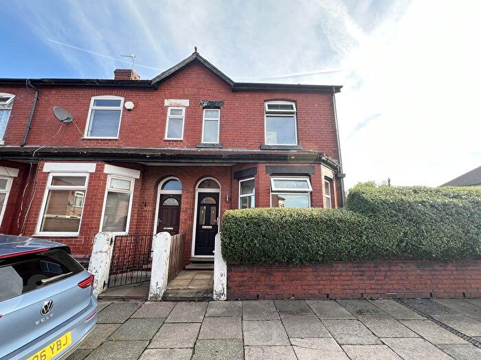 2 Bedroom Terraced House To Rent In Fairfield Street, Salford, M6