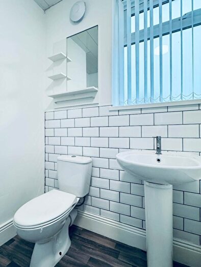 3 Bedroom Flat To Rent In Seymour St, North Shields. **Stunning !! **, NE29