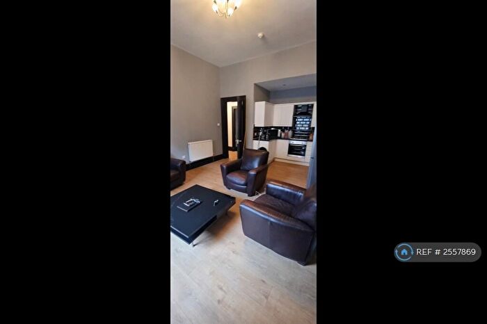 2 Bedroom Flat To Rent In Bath Street, Glasgow, G2