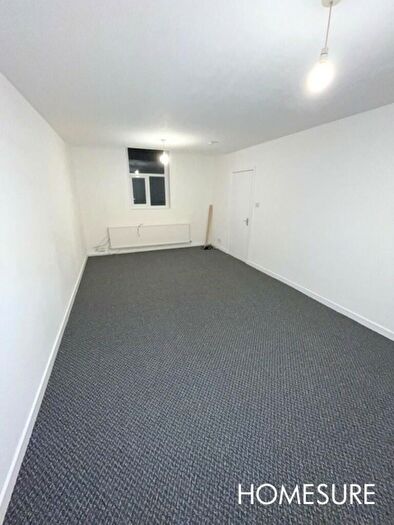 1 Bedroom Apartment To Rent In Apartment, Church Road West, L4