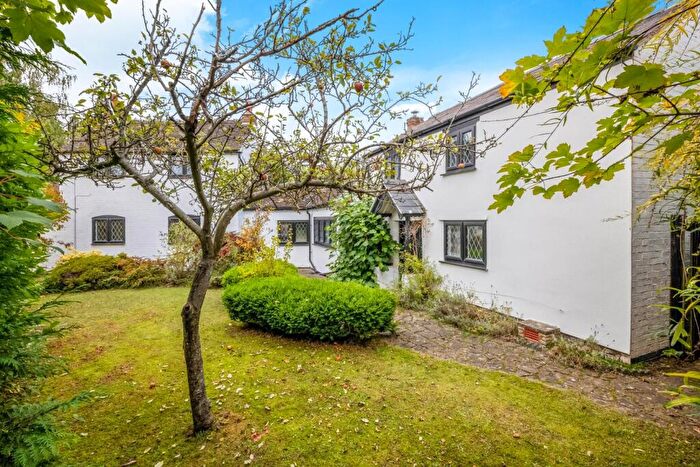 4 Bedroom Cottage To Rent In Hockley Lane, Ettington, Stratford-upon-Avon, CV37